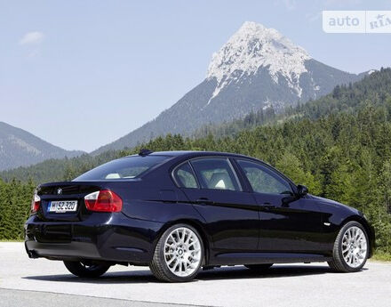 BMW 3 Series 2003 року