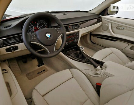 BMW 3 Series 2009 року