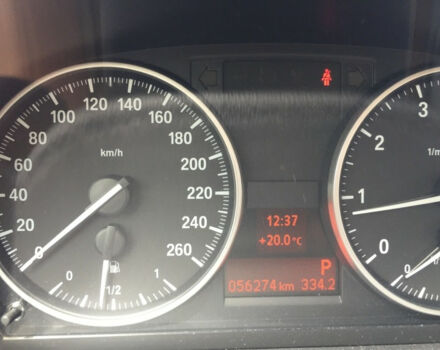 BMW 3 Series 2011 года - Фото 3 авто