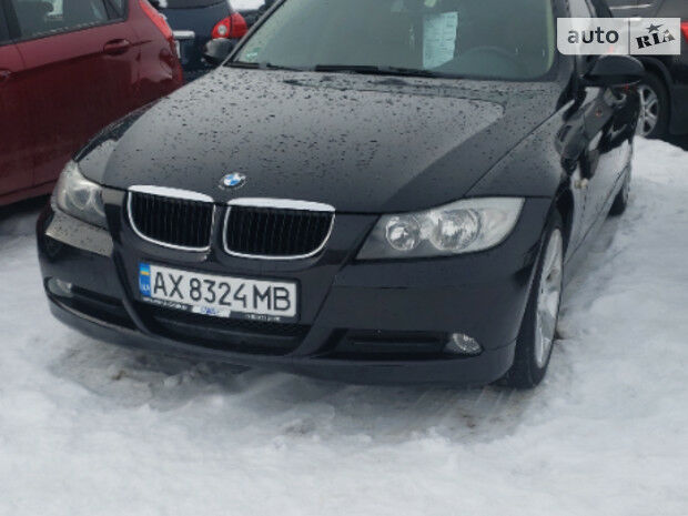 БМВ 316 2006 року BMW 316 2006 року