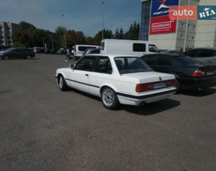 BMW 316 1988 року