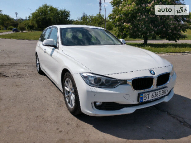 BMW 318 2013 года