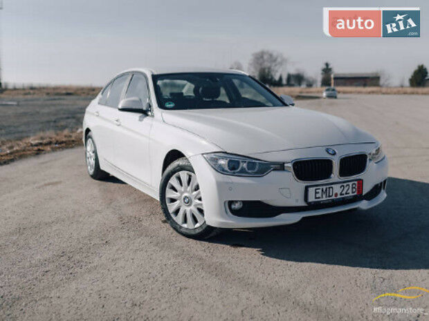 BMW 318 2014 года