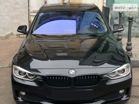BMW 318 2014 года
