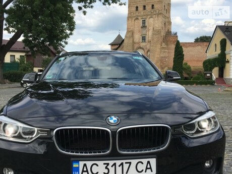 BMW 318 2014 года