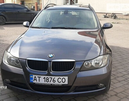 BMW 318 2008 року