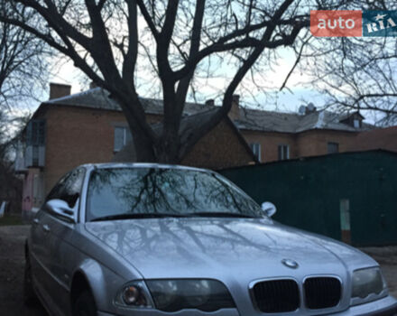 BMW 318 1999 року