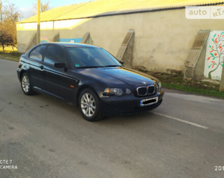 BMW 318 2003 року