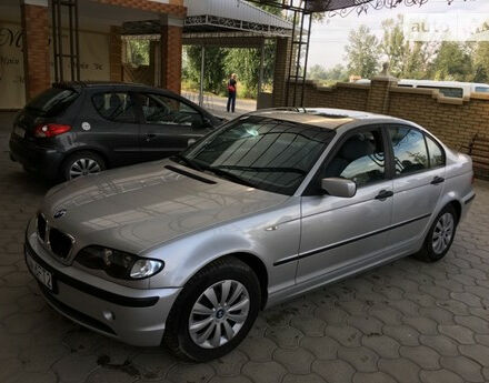 BMW 318 2003 года