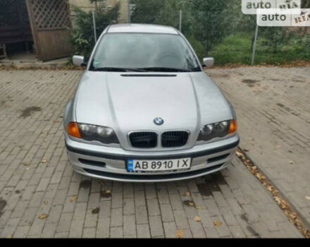 BMW 318 1999 года