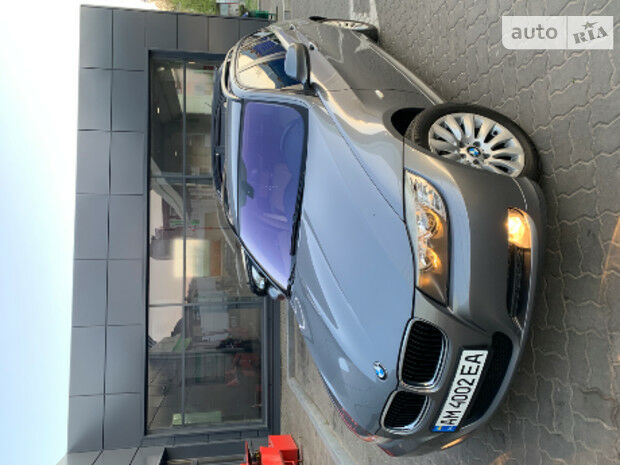 BMW 320 2009 року