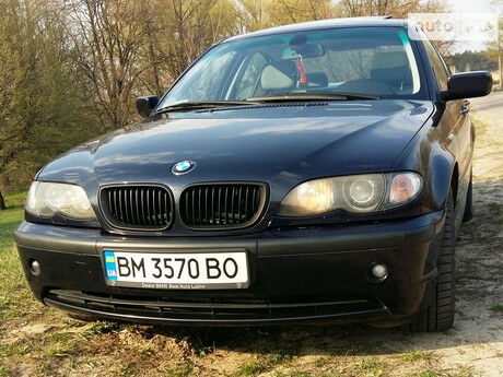 BMW 320 2002 року