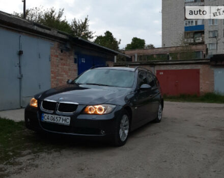 BMW 320 2008 года