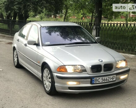 BMW 320 1999 року