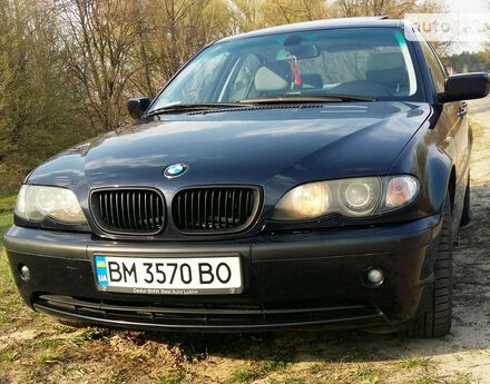 BMW 320 2002 року