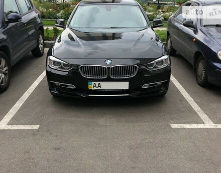 BMW 320 2013 года