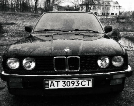 BMW 324 1986 года