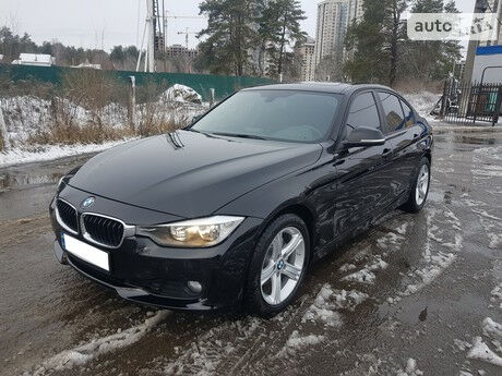 BMW 328 2014 года