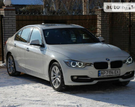 BMW 328 2014 року