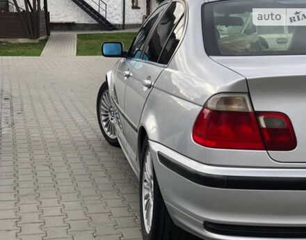 BMW 330 1999 года