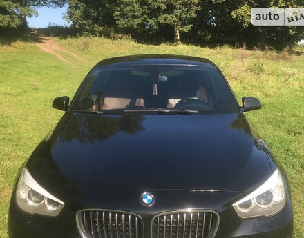 Фото на відгук з оцінкою 5   про авто BMW 5 Series GT 2011 року випуску від автора “Александр” з текстом: Езжу 3 года 150т пробегМашина супер! Всё круто ! 3 литра дизель иксдрайв2011 года