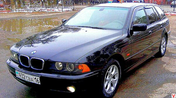 BMW 5 Series 2002 года