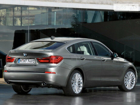 BMW 5 Series 2014 року