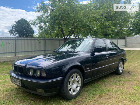БМВ 5 Серия 1994 года BMW 5 Series 1994 года