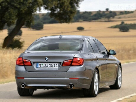 BMW 5 Series 1993 года