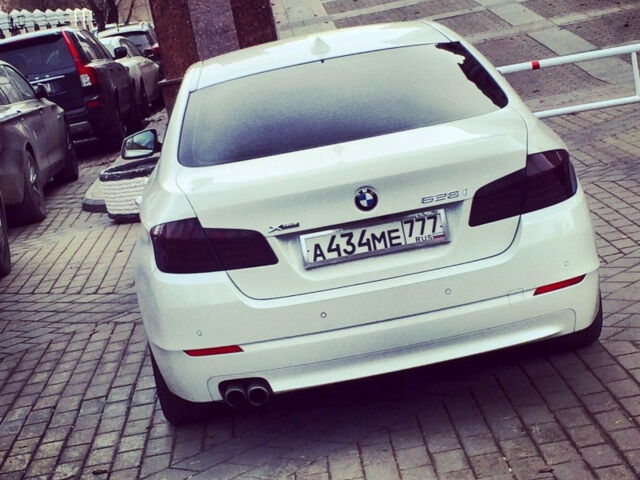 BMW 5 Series 2012 года