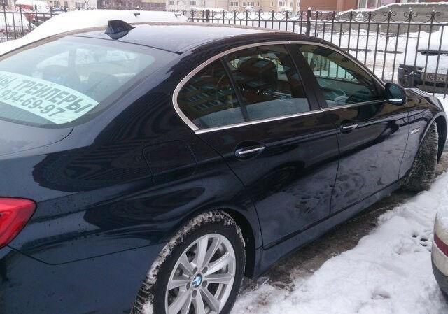 BMW 5 Series 2012 року