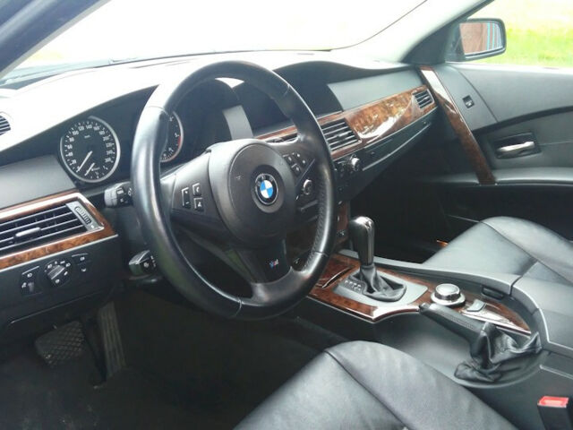 BMW 5 Series 2006 року