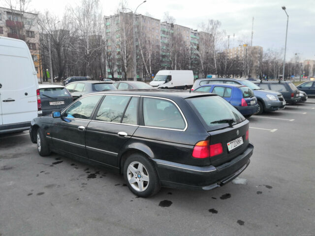 BMW 5 Series 1999 года