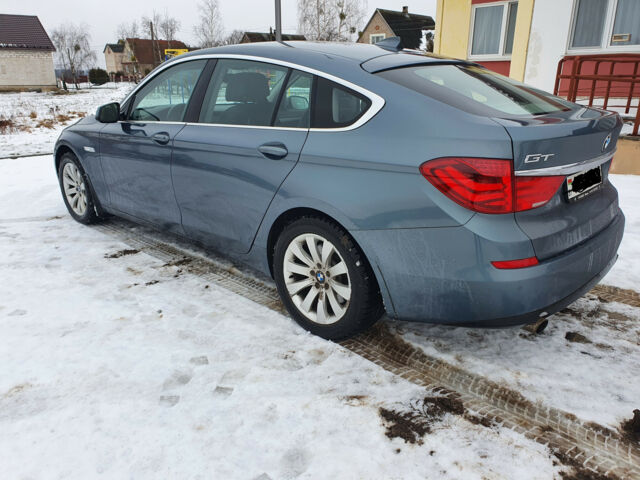 BMW 5 Series 2009 года