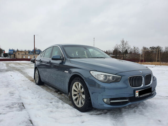 BMW 5 Series 2009 года