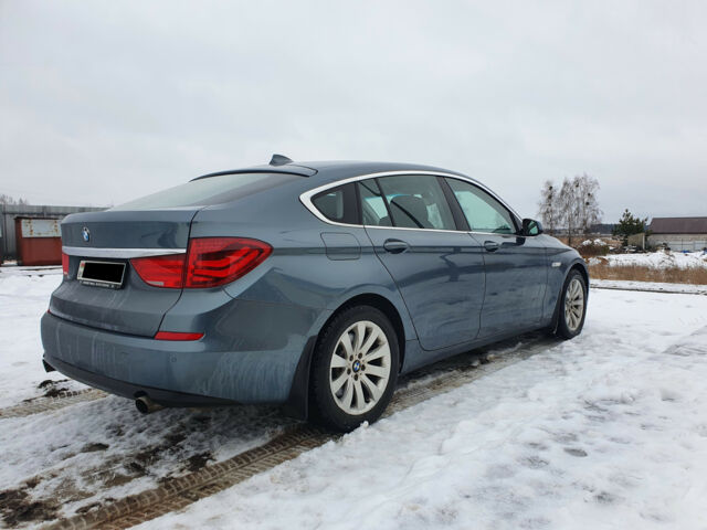 BMW 5 Series 2009 года