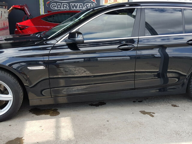 BMW 5 Series 2017 года