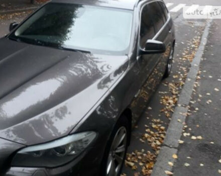 BMW 5 Series 2012 року