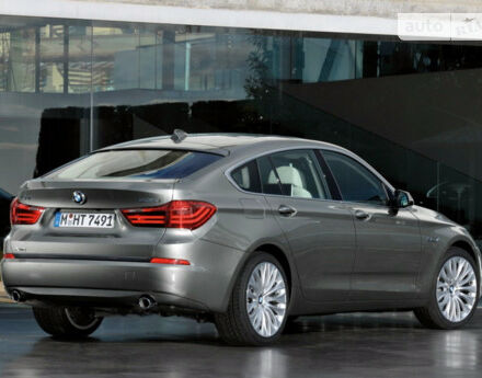 BMW 5 Series 2014 року