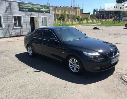 BMW 5 Series 2009 року