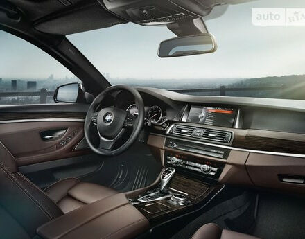 BMW 5 Series 2002 року