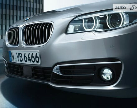 BMW 5 Series 1990 року