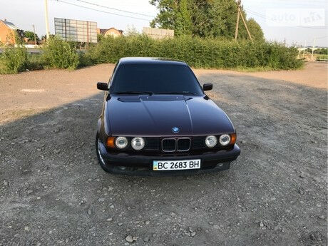 BMW 518 1993 року