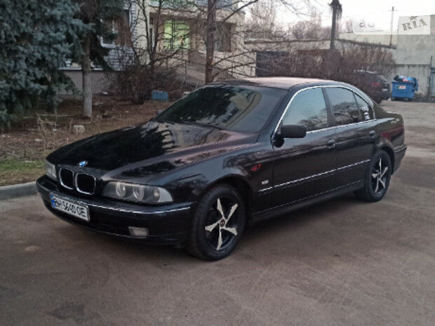 BMW 520 1996 года