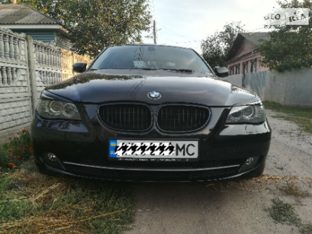 BMW 520 2005 года