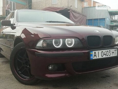 BMW 520 1998 року