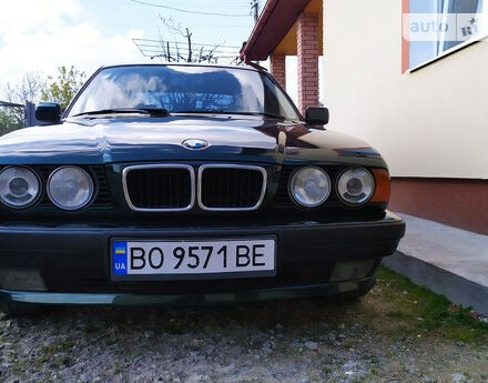 Фото на отзыв с оценкой 5 о BMW 520 1995 году выпуска от автора "Руслан" с текстом: Надійний німецький автомобіль хоч і старенький, заміни тільки планових розхідників, якщо якісні з...