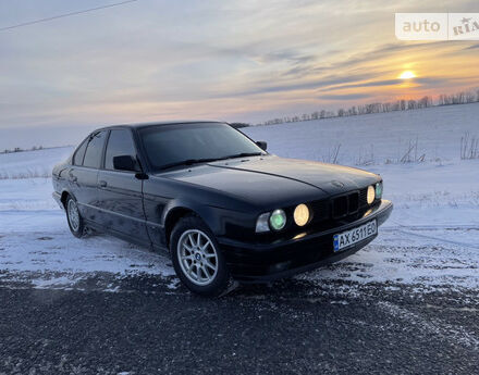 BMW 520 1990 года