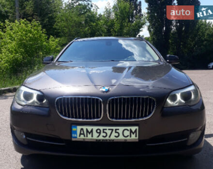 BMW 520 2012 року