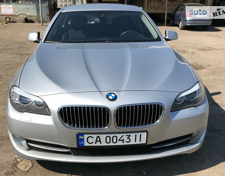 BMW 520 2013 року